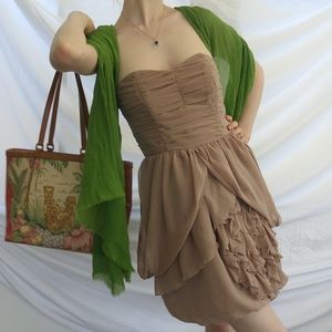 H&M, sleeveless, babydoll in perfect condition, size 6, never worn, beige, nude